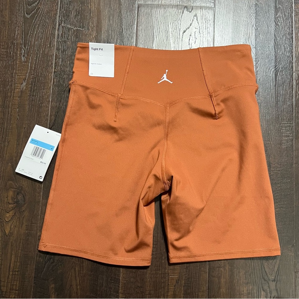 NEW Jordan Dri-Fit Women's Orange Shorts Tight Fit Size M Biking Shorts